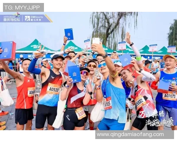 重庆滑板队勇闯城市马拉松的奋斗历程与梦想追逐之旅 重庆滑板队勇闯城市马拉松的奋斗历程与梦想追逐之旅