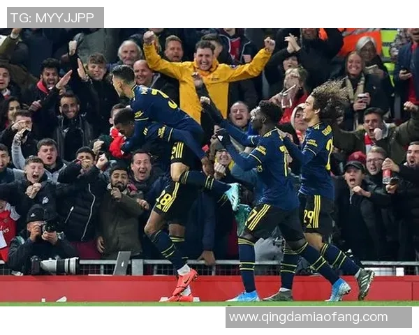 世界杯惊现冷门利物浦与巴黎圣日耳曼战平点球大战引发全场热烈反响