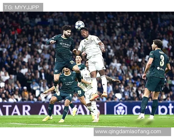 里昂大胜皇马3-0震撼全场精彩集锦回顾 里昂大胜皇马3-0震撼全场精彩集锦回顾