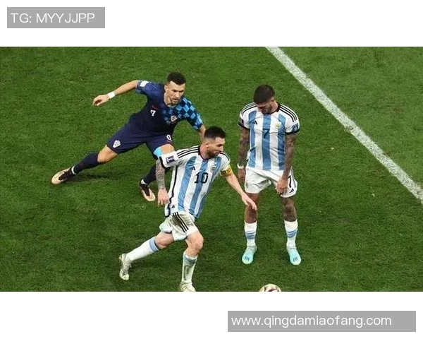 友谊赛激战马竞与里昂战成平局绝杀瞬间引发争议判罚全场沸腾 友谊赛激战马竞与里昂战成平局绝杀瞬间引发争议判罚全场沸腾