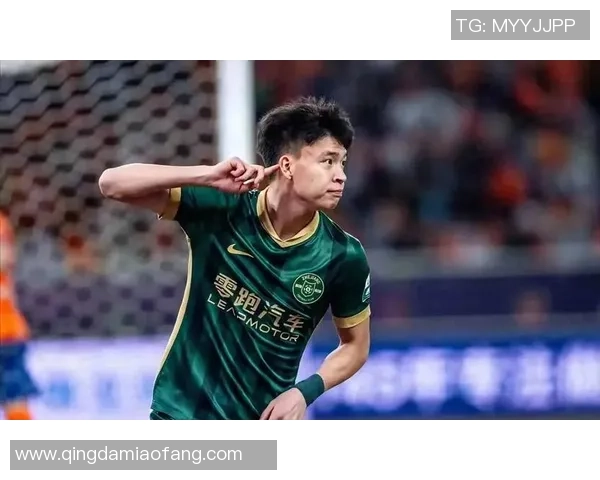 中超精彩对决AC米兰大胜那不勒斯帽子戏法引发争议判罚热议