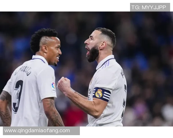 国王杯精彩对决曼联与波尔图战成平局帽子戏法引爆全场激情